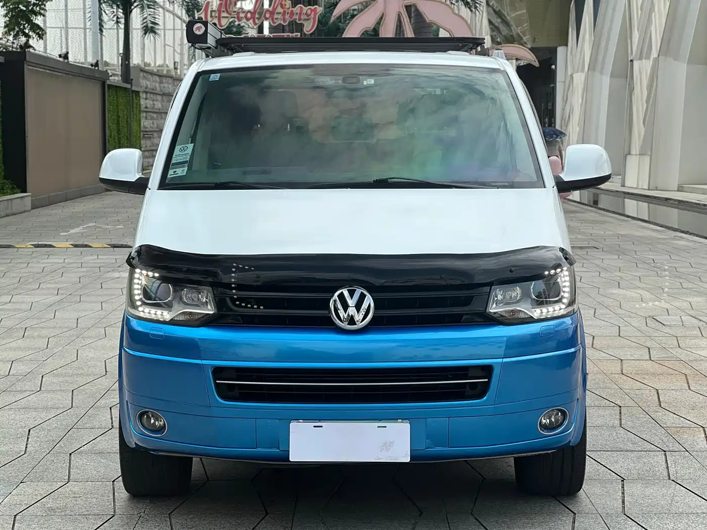 Volkswagen Multivan 2012 2012 2.0TSI 2WD Luxury Edition