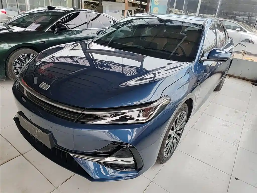 Geely Galaxy A7 2025 EM-i