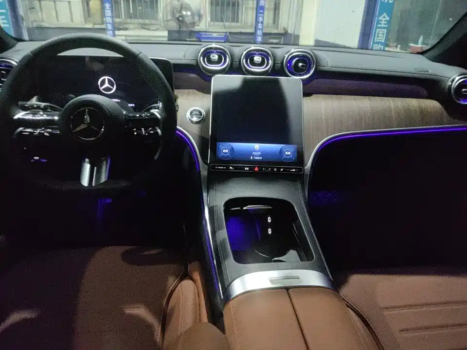 Mercedes-Benz GLC 2025 GLC 300 L 4MATIC Dynamic 7-seater фото 8