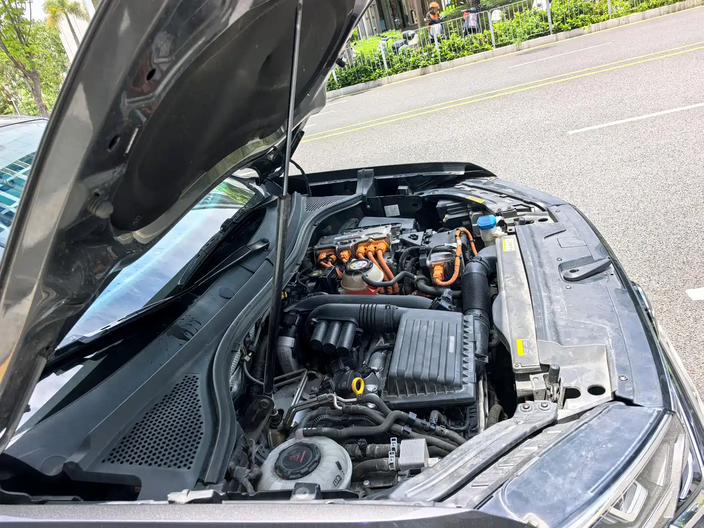 Volkswagen Tayron GTE Plug-in Hybrid 2022 1.4T Premium фото 19