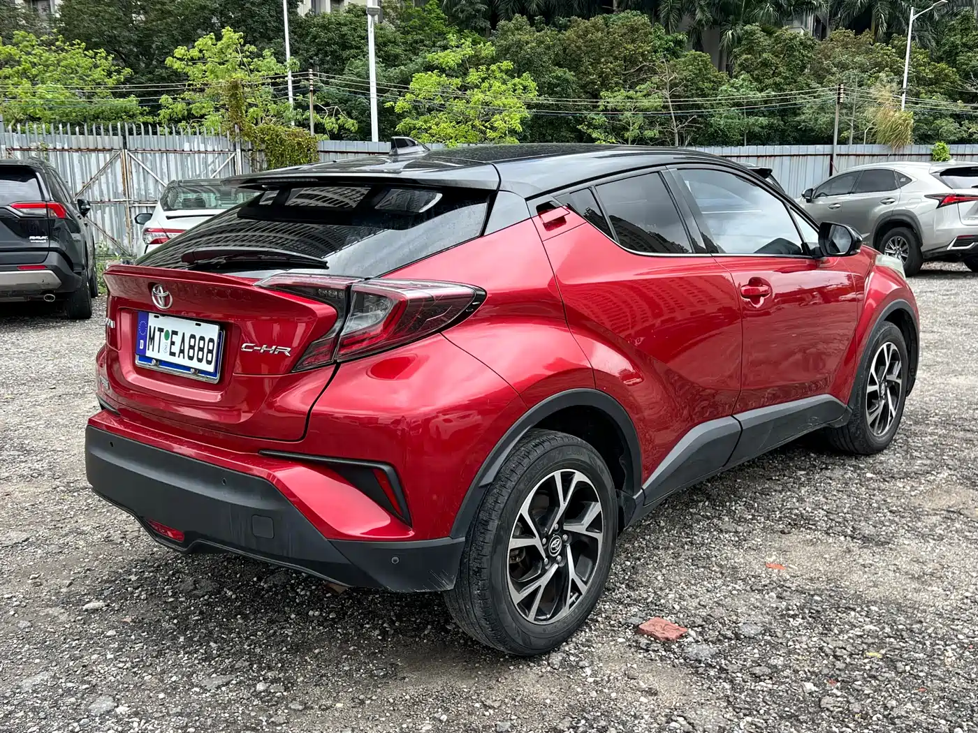 Toyota C-HR 2018 Model 2.0L Luxury Sunroof Version China V фото 6