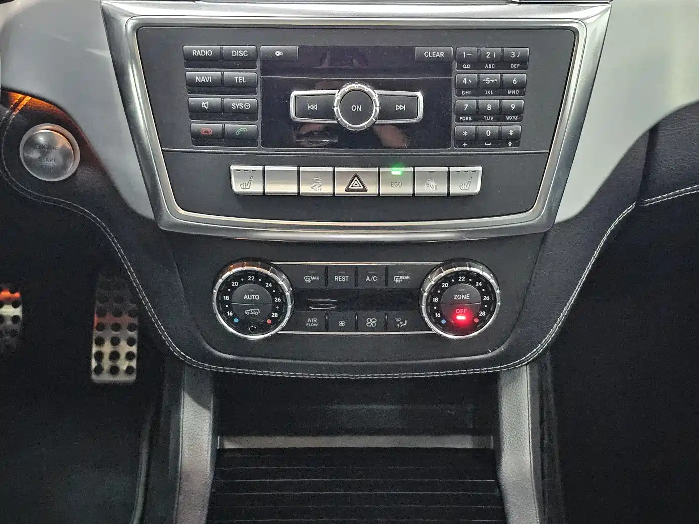 Mercedes-Benz M-Class AMG 2012 AMG ML 63 фото 6