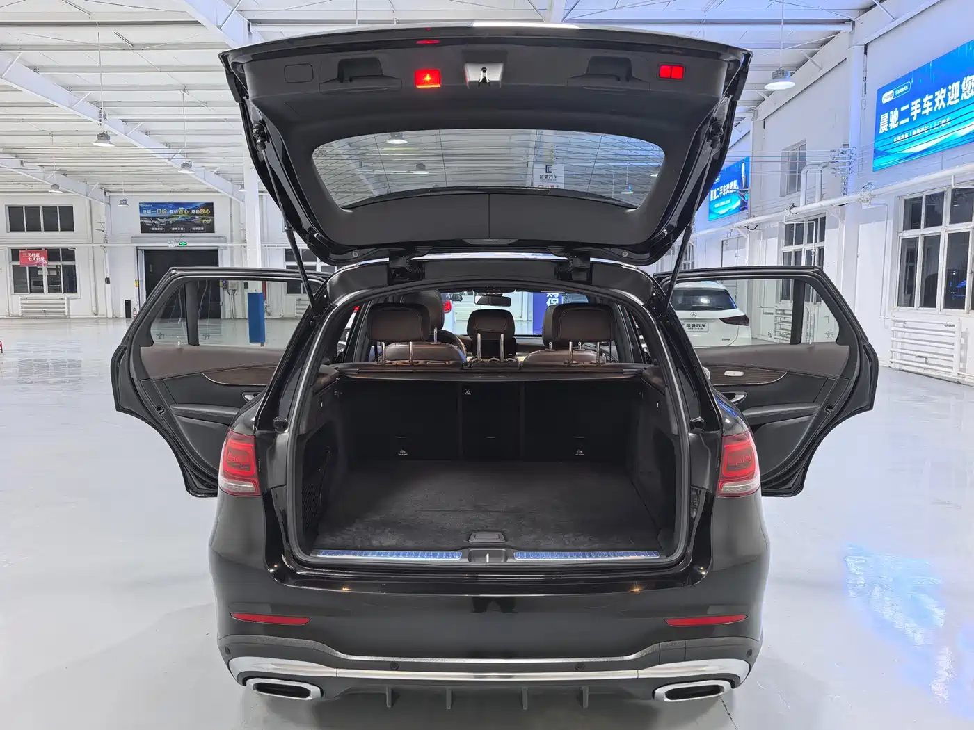 Mercedes-Benz GLC 2021 GLC 260 L 4MATIC Luxury фото 16