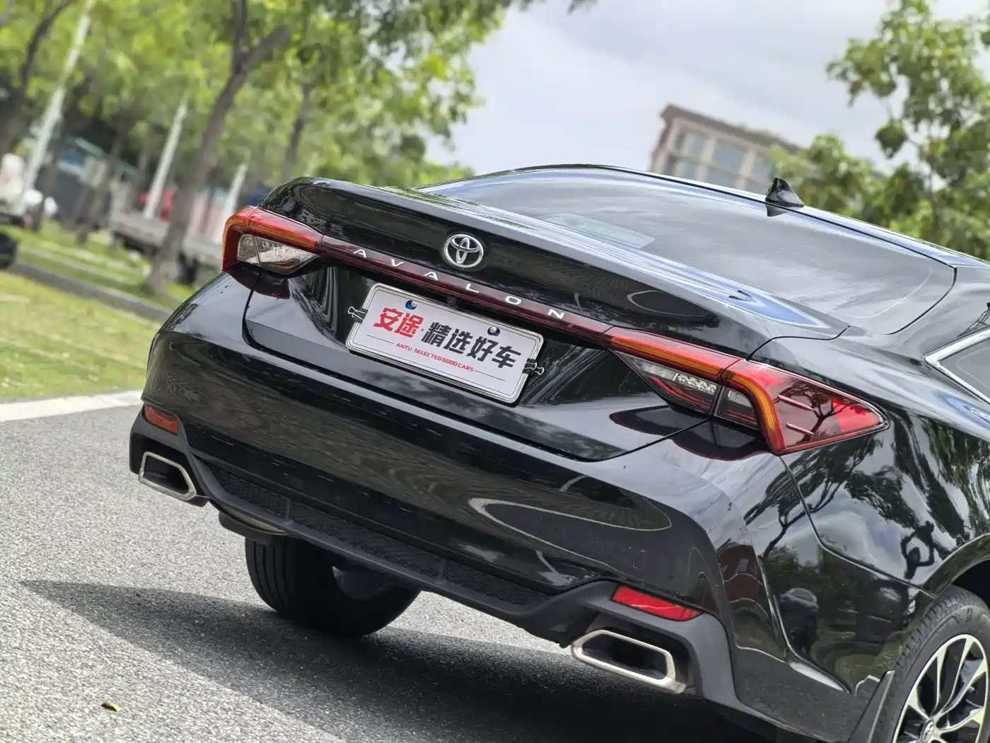 Toyota Avalon 2024 2.0L Luxury Edition фото 6