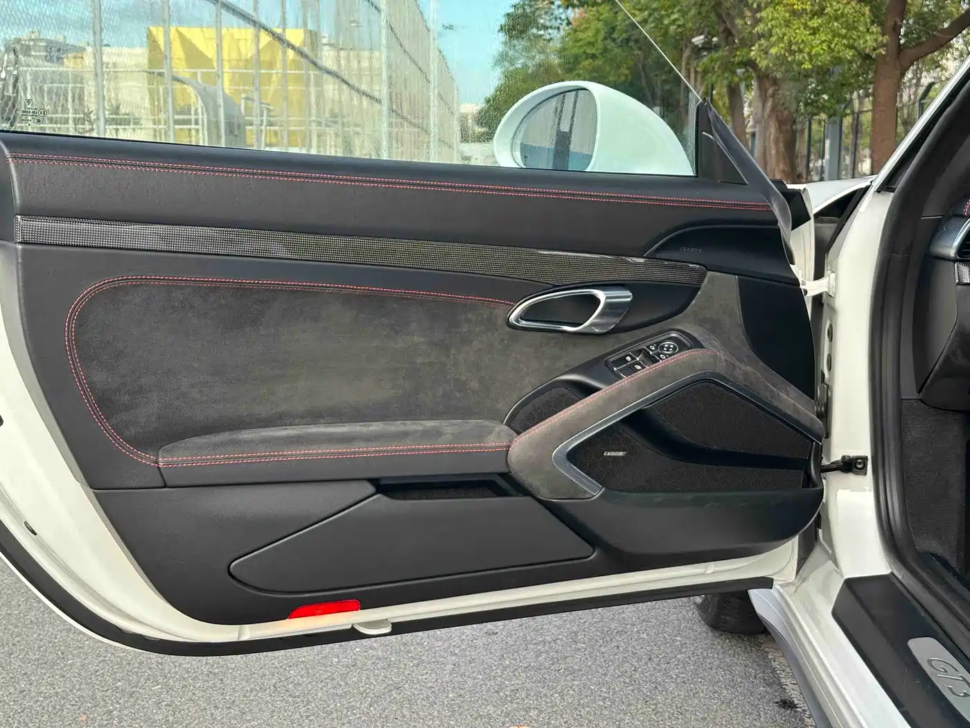 Porsche 911 2018 GT3 4.0L фото 23