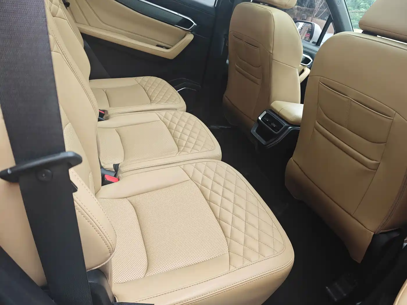 Geely Haoyue L 2023 2023 Model 2.0T DCT Luxury