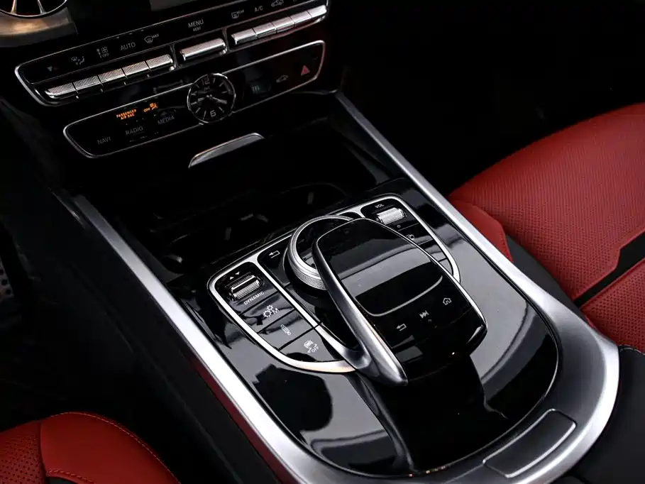 Mercedes-Benz G-Class AMG 2022 AMG G 63 фото 9