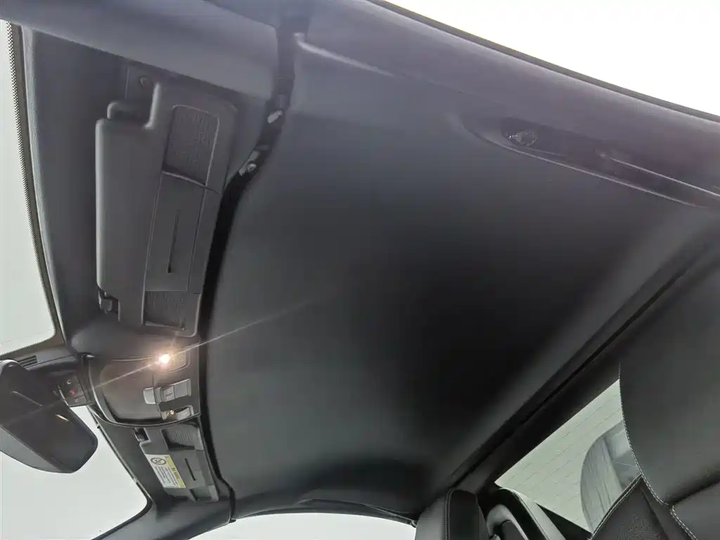 Mercedes-Benz SLC 2018 SLC 260 Dynamic фото 14