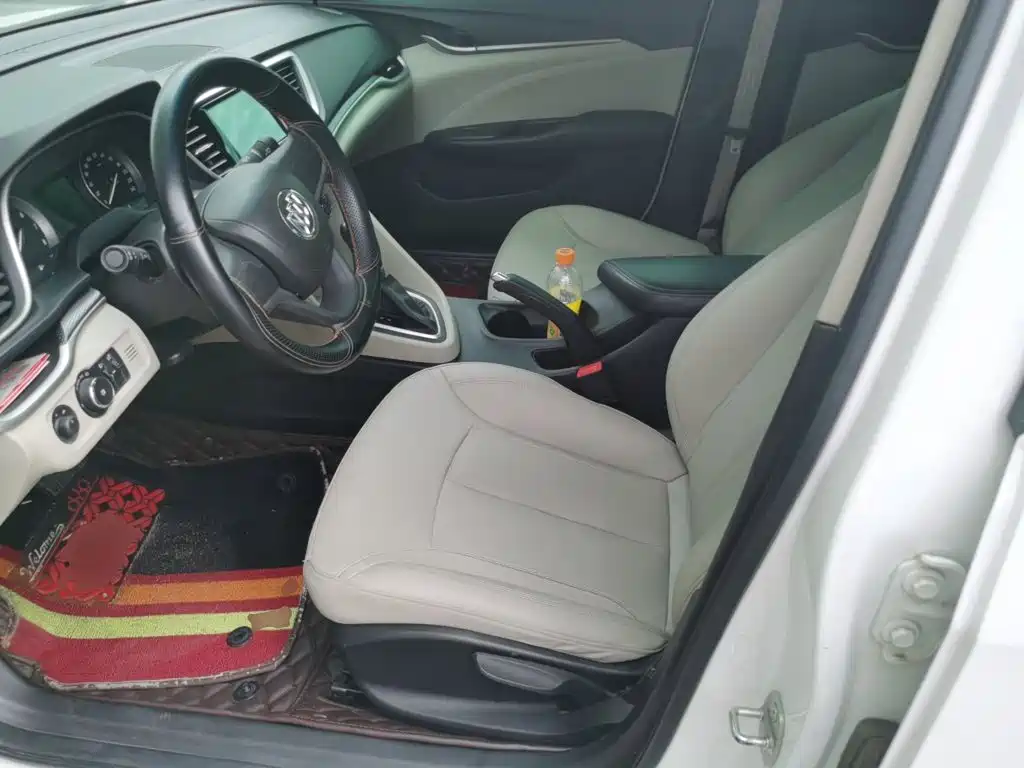 Фото 11 - Buick Excelle