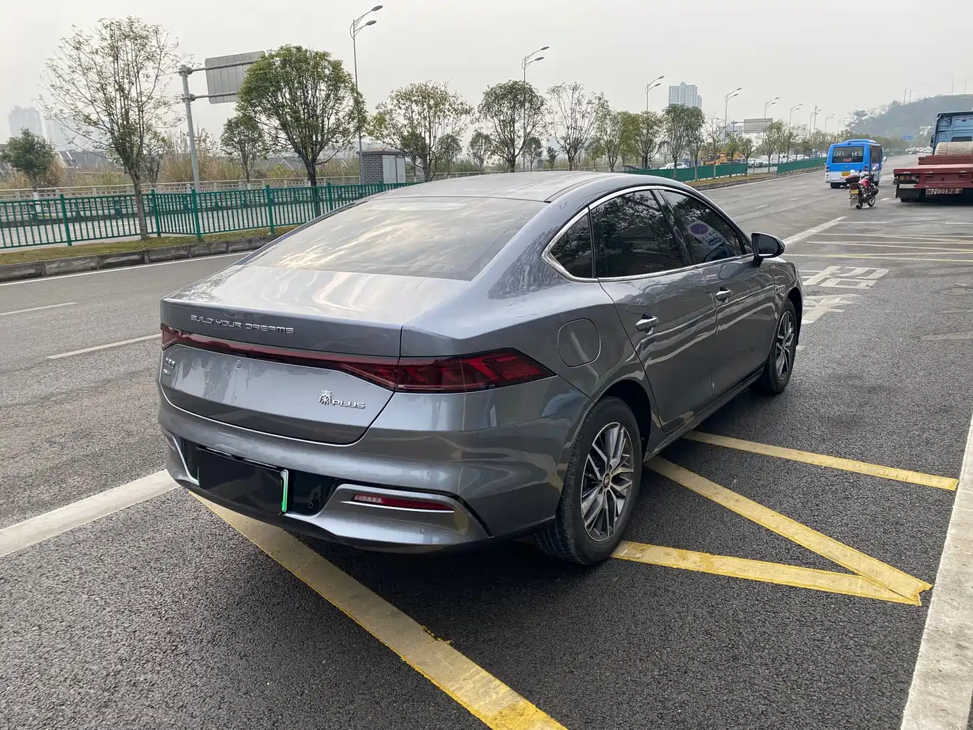 BYD Qin PLUS 2021 DM-i 55KM Flagship фото 9