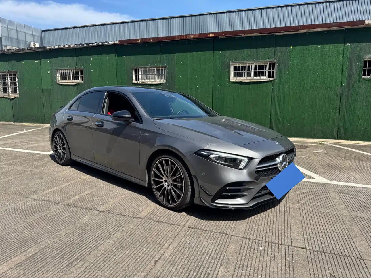 Mercedes-Benz A-Class AMG 2022 AMG A 35 L 4MATIC фото 3