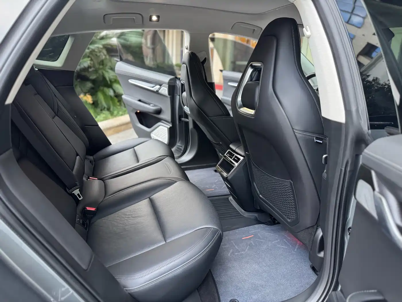 ZEEKR EXTREME KRYPTON 001