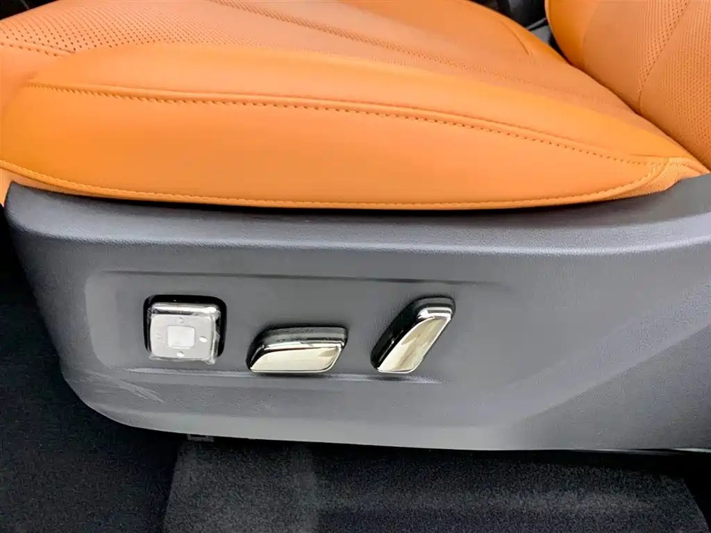 Haval H9 2024 2.4T Diesel AWD Extreme Edition фото 28
