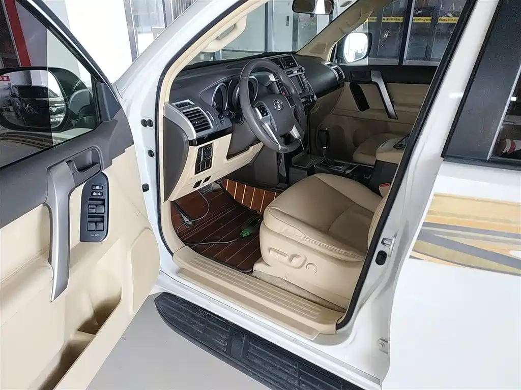 Toyota Prado 2016 2.7L Auto Standard Edition фото 12