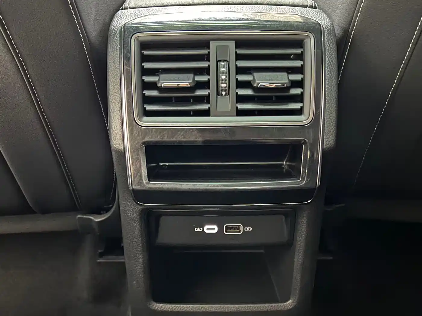 Škoda Superb 2024 TSI280 DSG Premium Edition фото 8