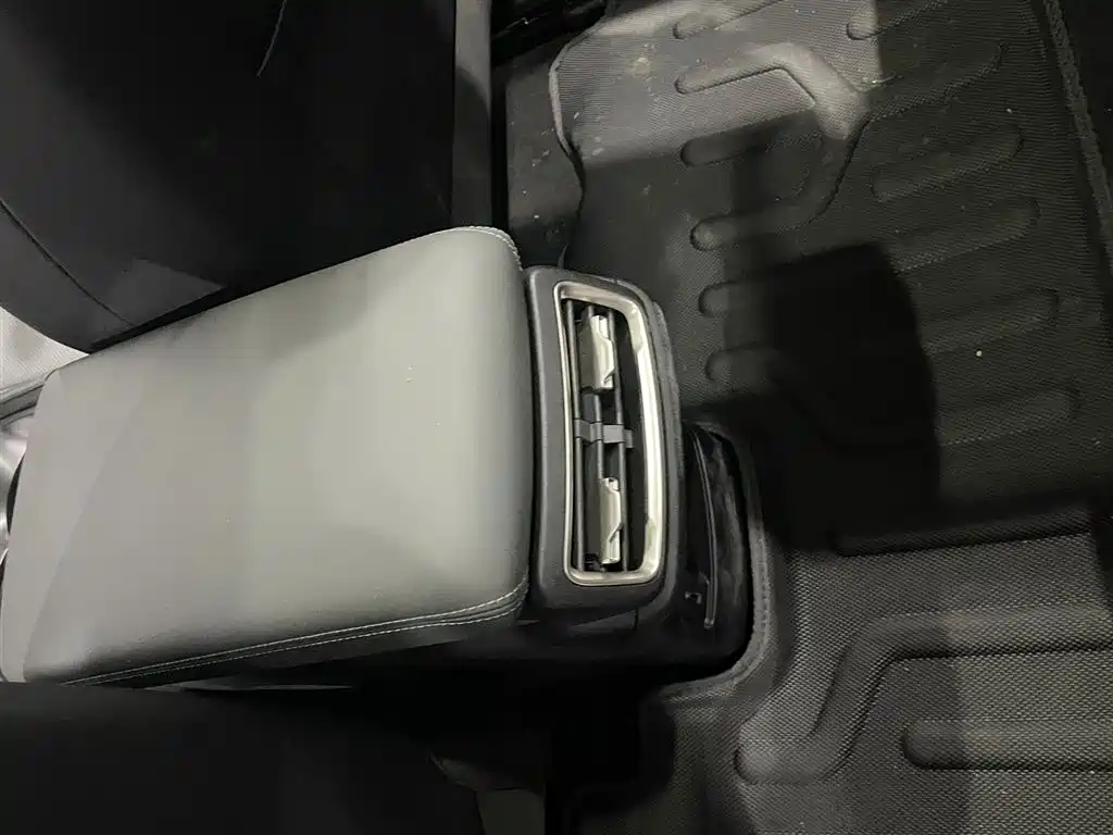 BYD Qin L 2025 DM-i Smart Drive Edition 120KM Surpassing фото 9