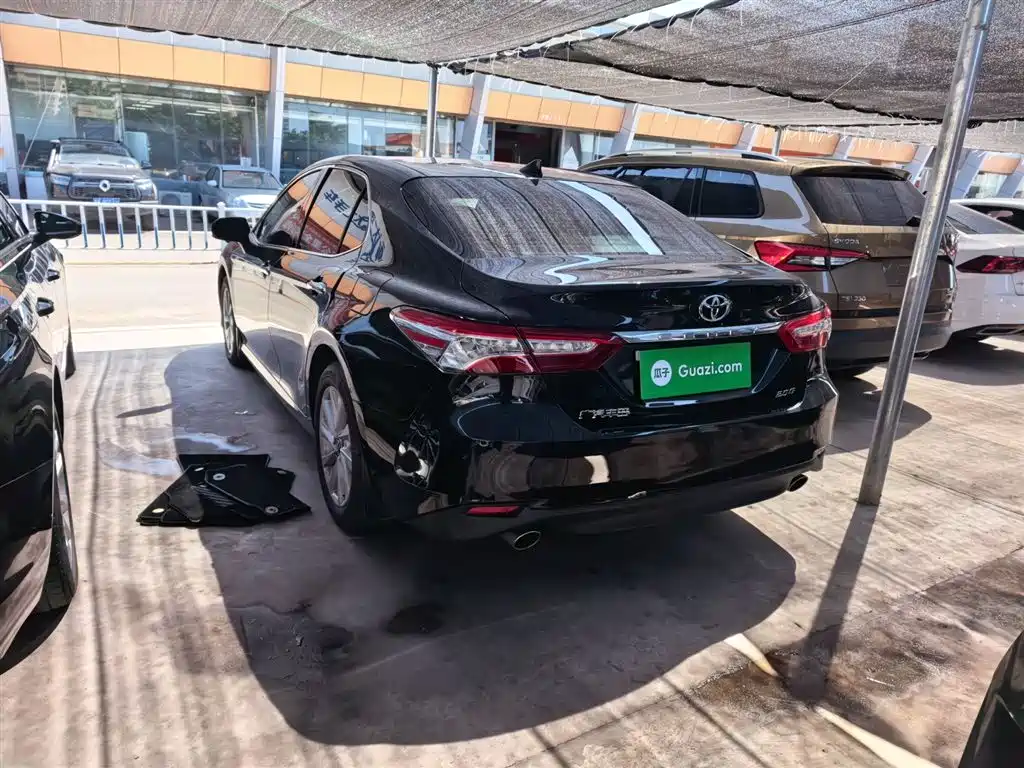 Toyota Camry 2021 2.0G Luxury Edition фото 10