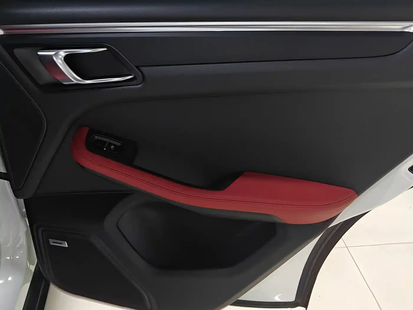 Porsche Macan 2018 Macan 2.0T фото 15