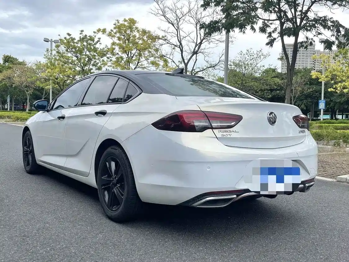 Фото 6 - Buick Regal