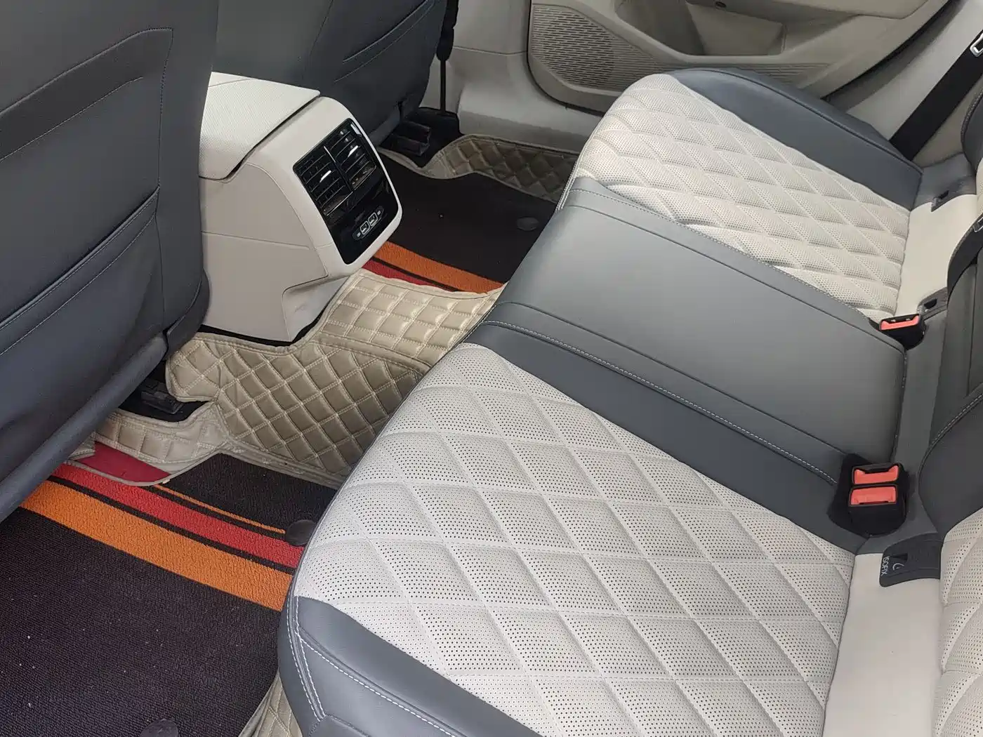 Volkswagen Sagitar 2023 280TSI DSG Surpass Plus Edition фото 5