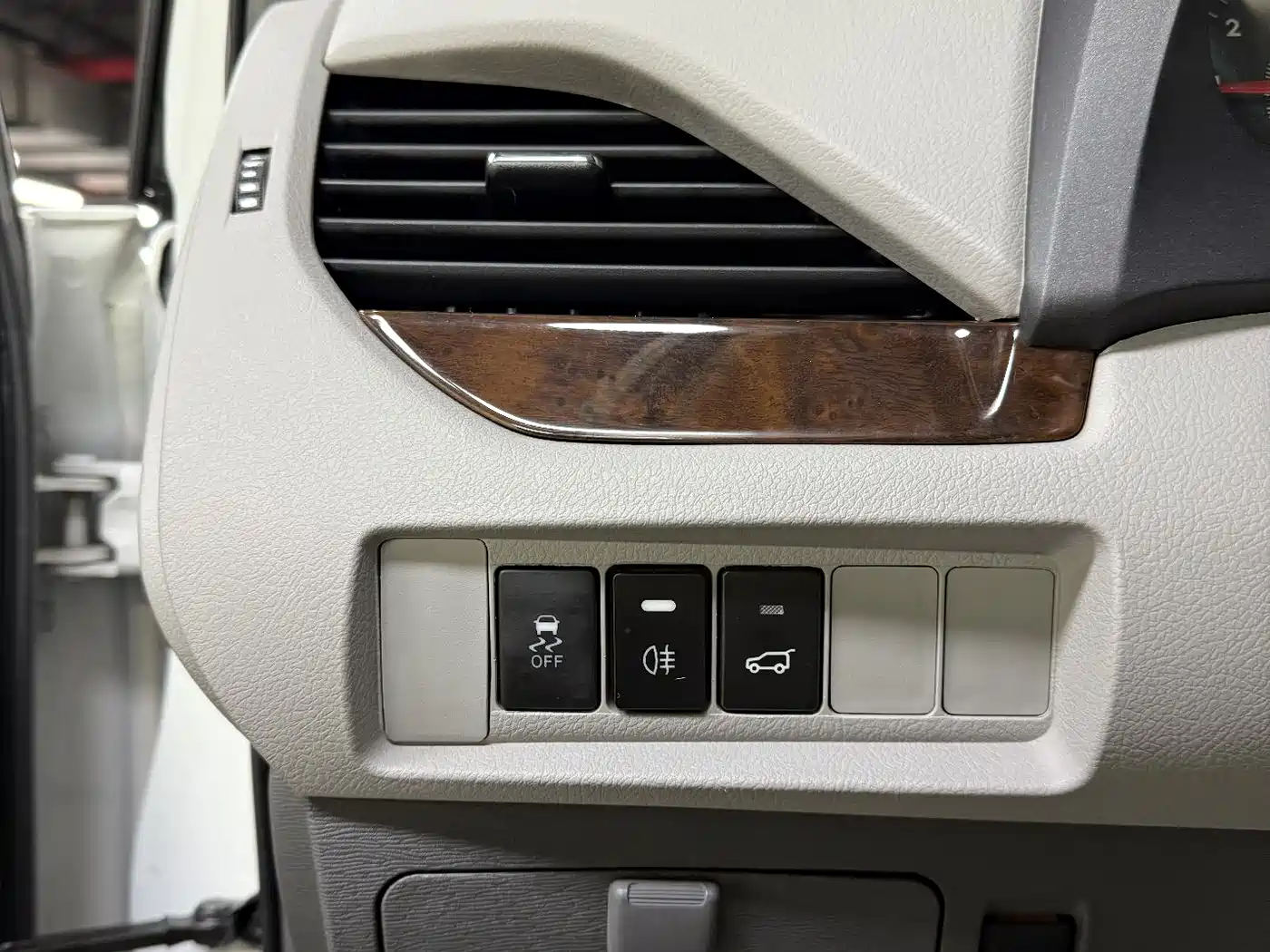 Toyota Sienna 2015 3.5L 4WD L фото 17