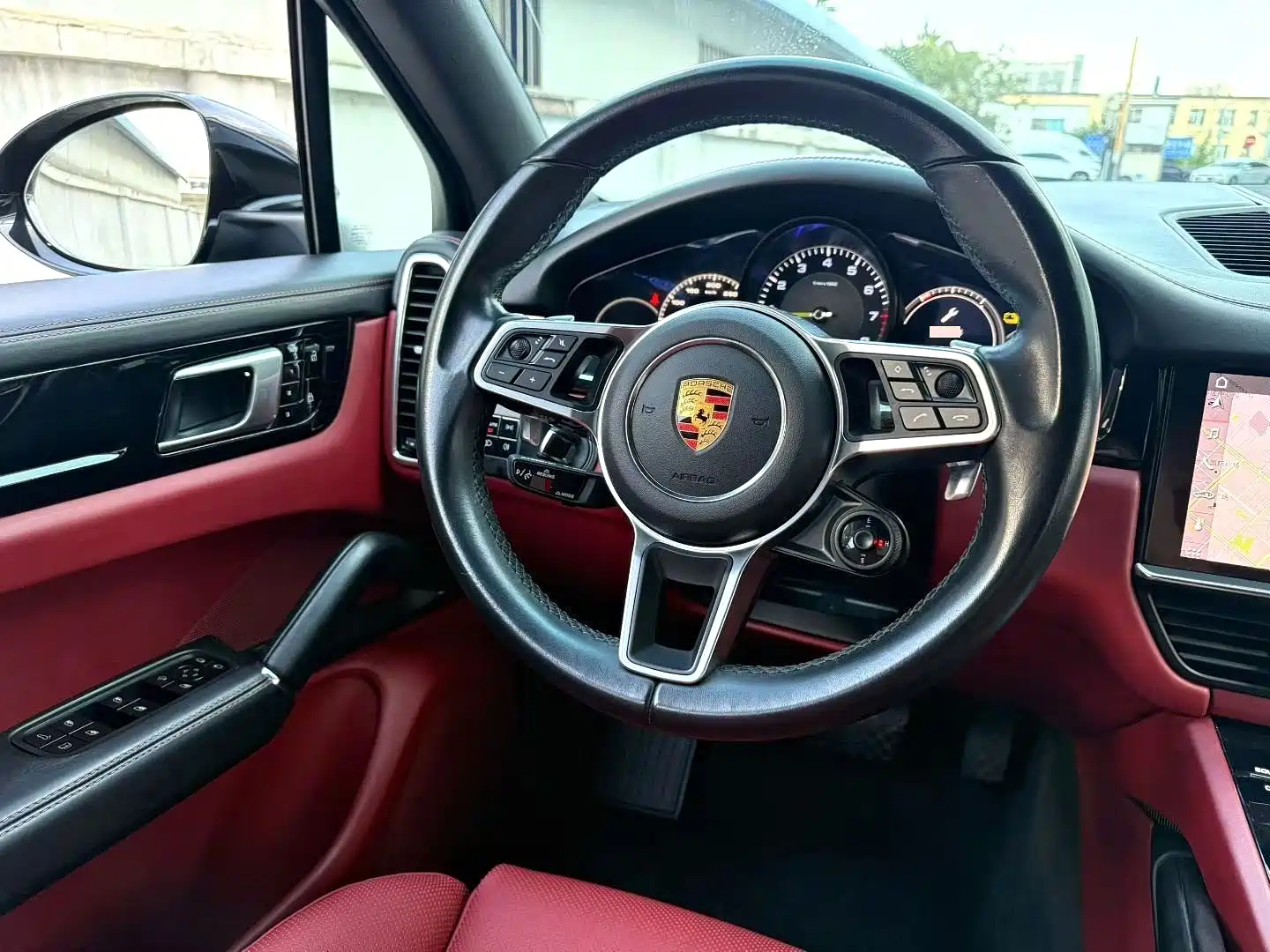 Фото 6 - Porsche Cayenne New Energy