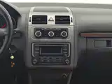 Photo 12 - Volkswagen Touran
