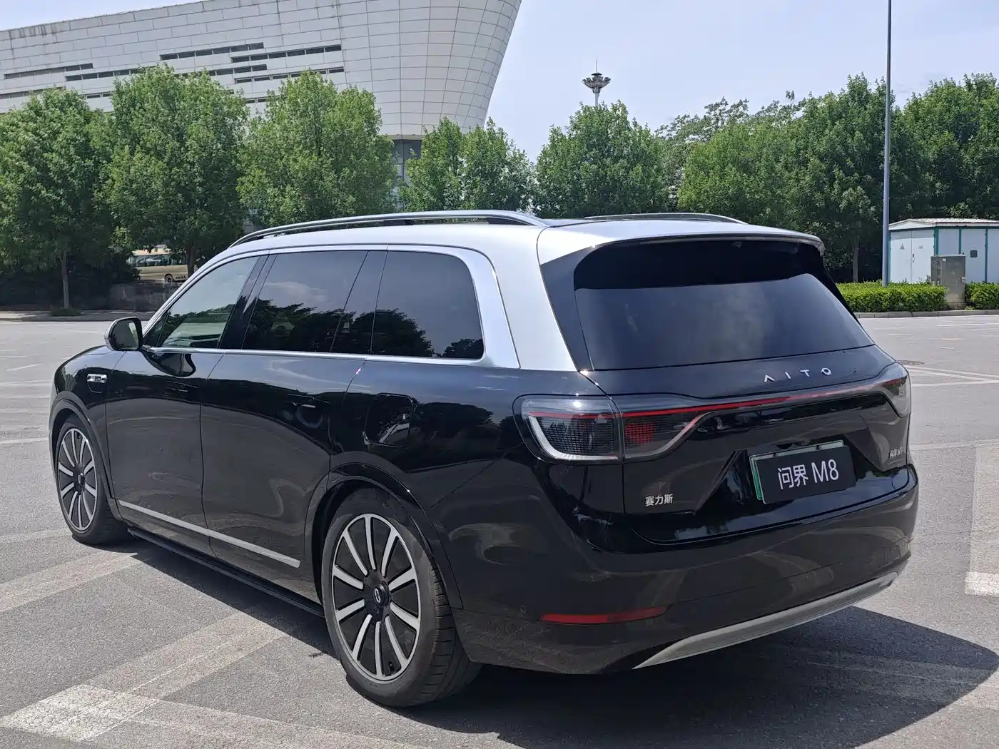 AITO Wenjie AITO M9 2024 Extended Range Ultra 42kWh 6-Seater фото 9