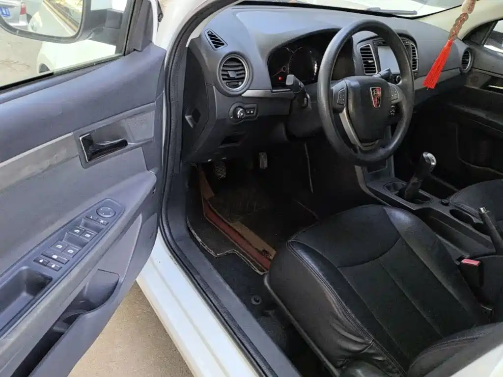 Roewe 350 2016 2015 Model 1.5L Manual Luxury Sunroof Edition