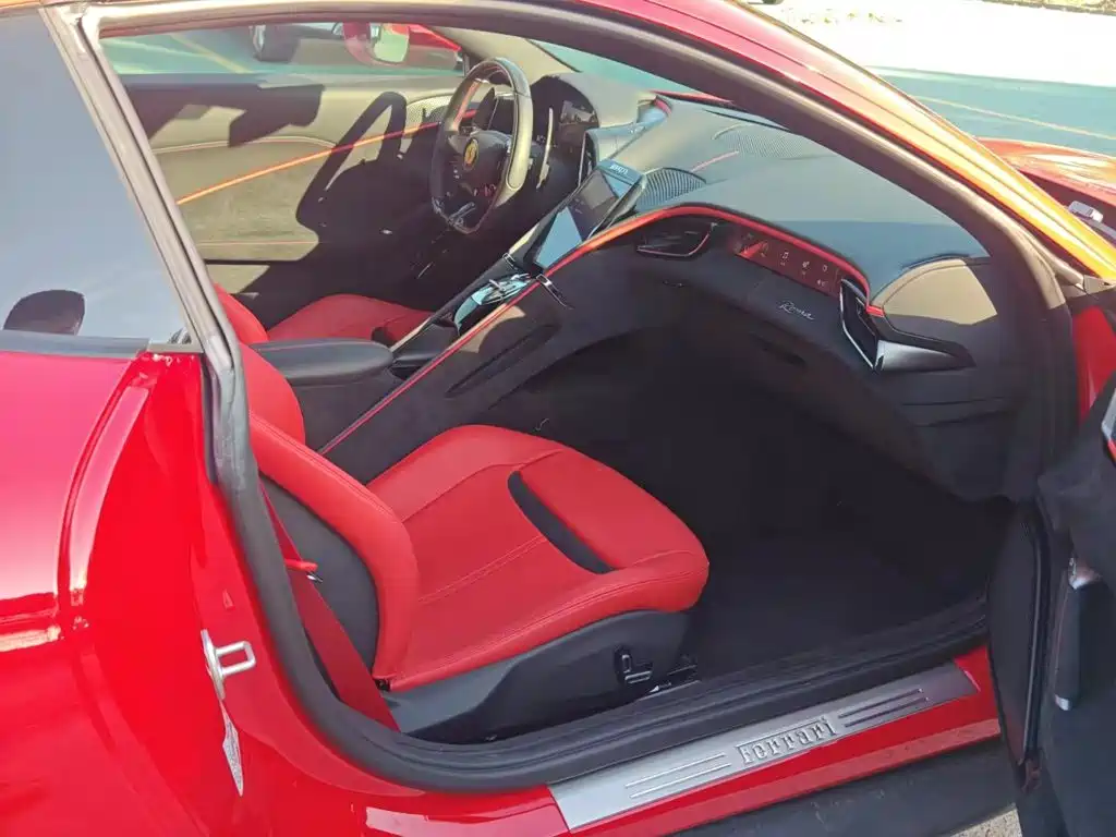 Ferrari Roma 2023 2020 3.9T V8