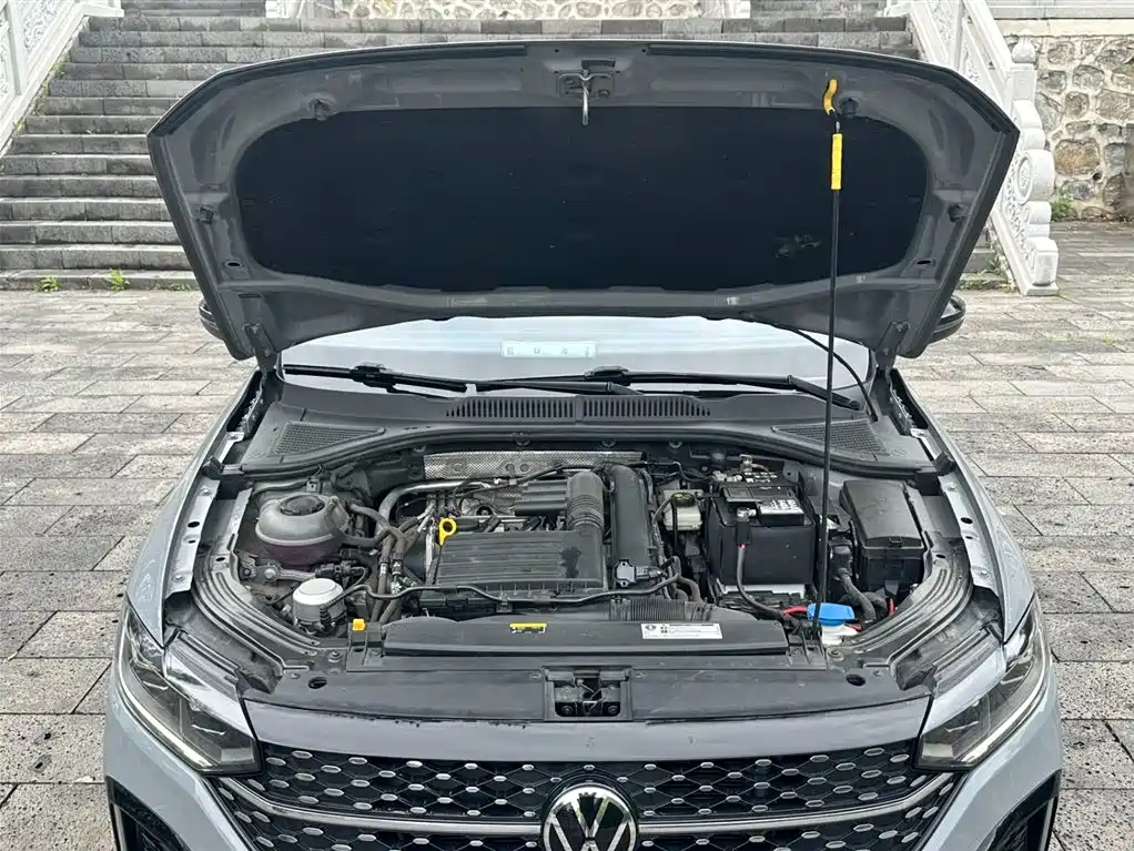 Volkswagen Lavida 2023 280TSI DSG Starlight Comfort Edition фото 18