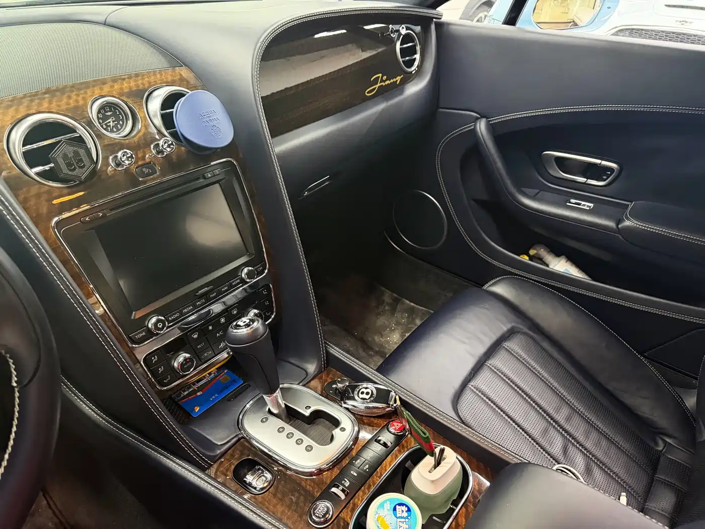 Bentley Continental 2012 4.0T GT V8 фото 24