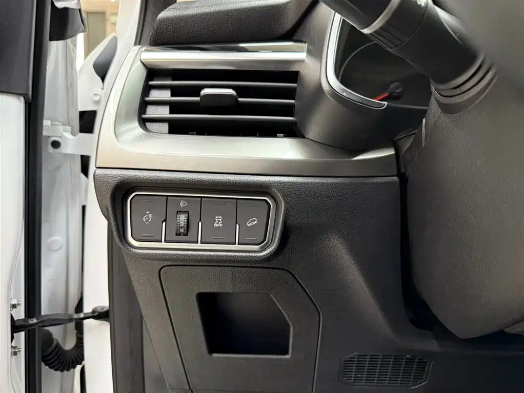 Haval H6 2023 National Trend Edition 1.5T Automatic Urban фото 18