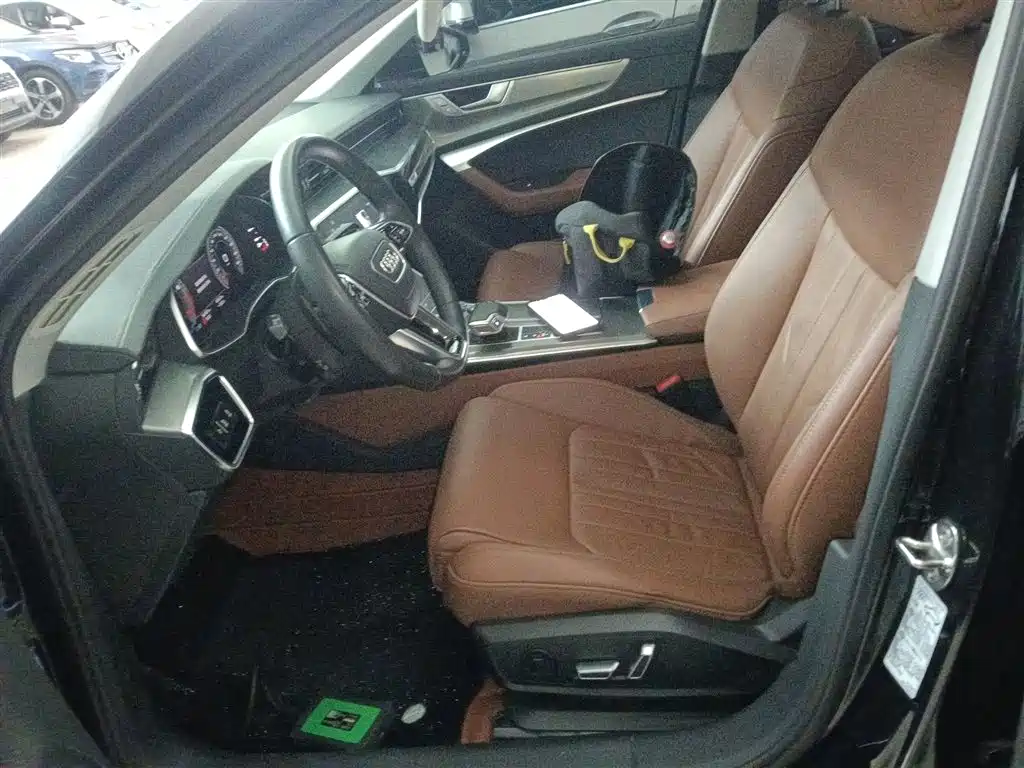 Audi A6L 2023 45 TFSI Premium Selection Elegance фото 11