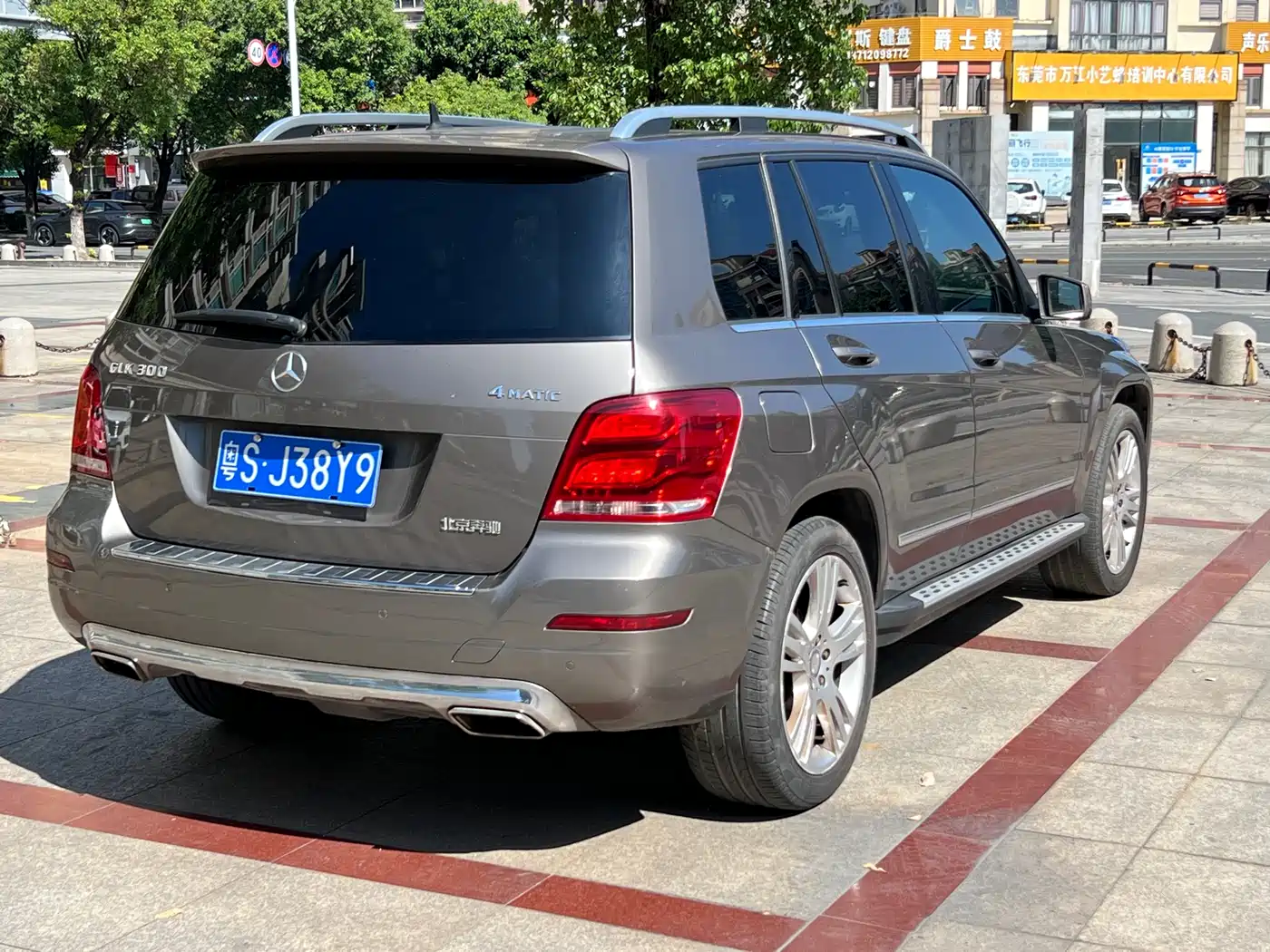 Mercedes-Benz GLK-Class 2013 GLK 300 4MATIC Fashion фото 4