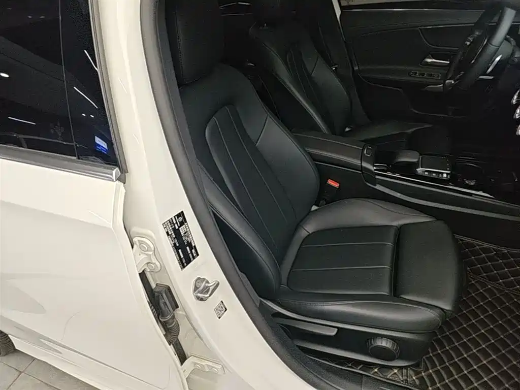 Mercedes-Benz A-Class 2022 Facelift A 200 L Sport Sedan Fashion Style фото 25