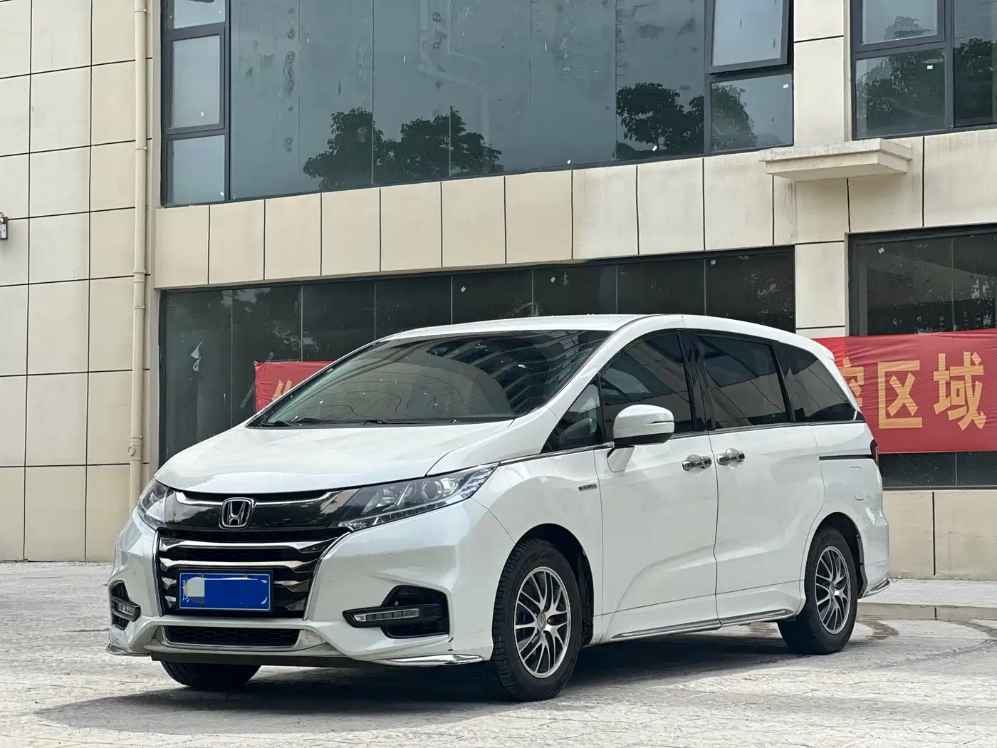 Honda Odyssey 2021 2.0L Sharp Premium Edition