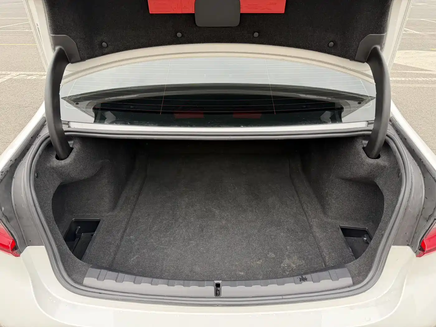 BMW 3 Series 2023 320Li M Sport Package фото 20