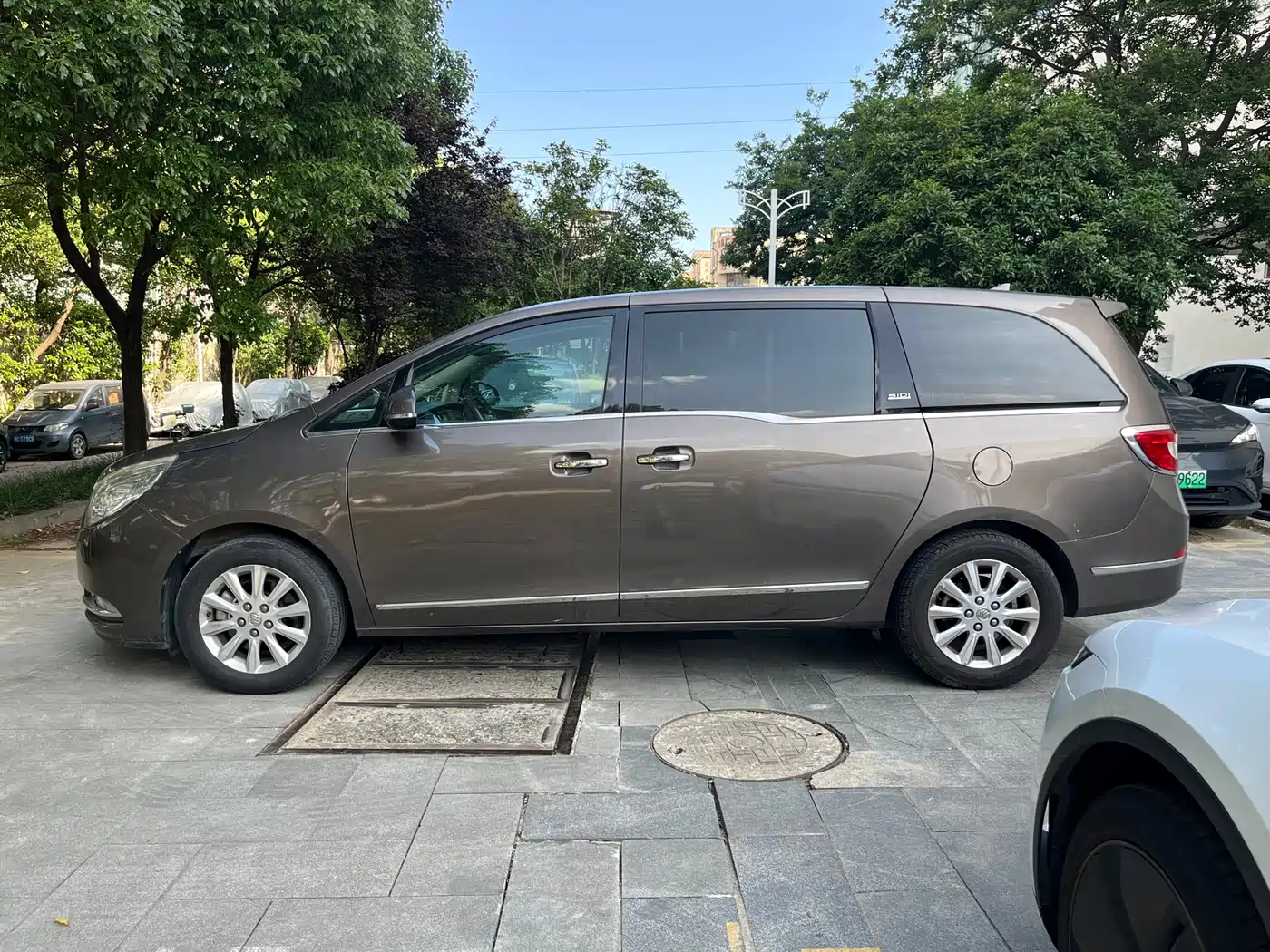 Buick GL8 2013 3.0L GT Luxury Business Elegance Edition фото 8