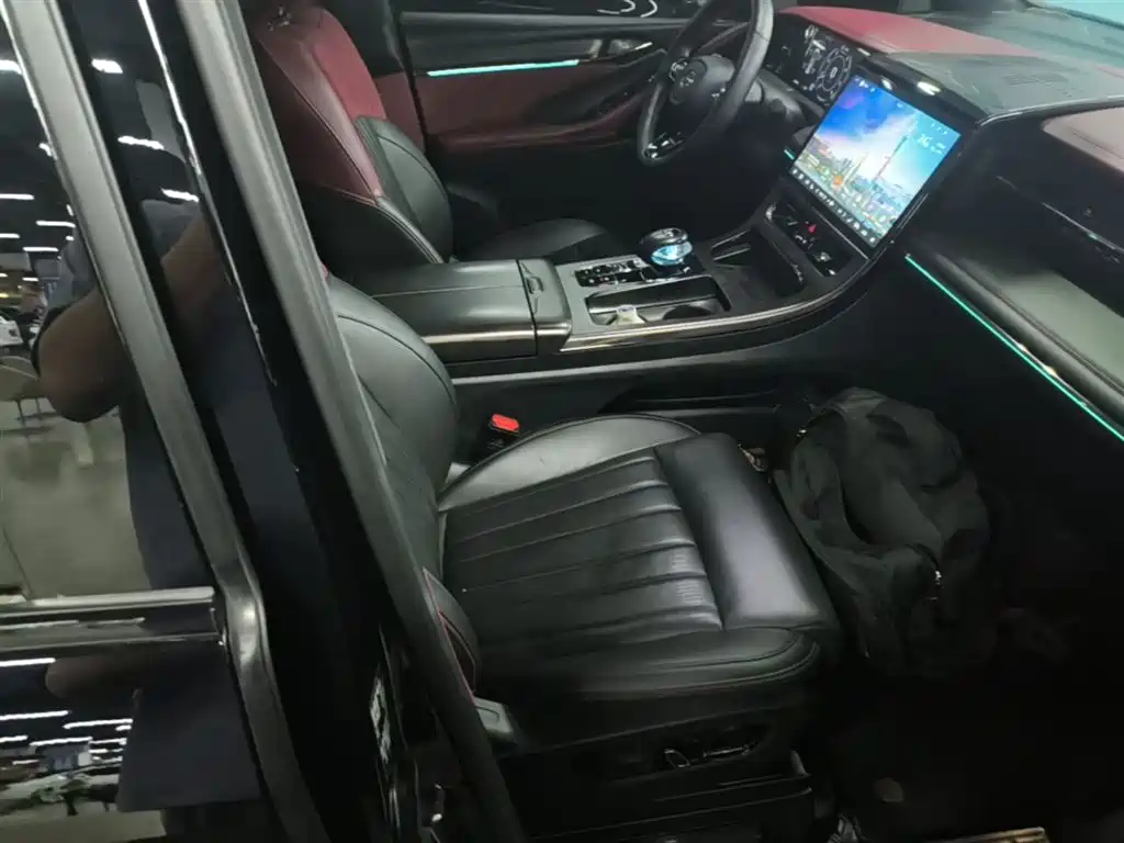 GAC Trumpchi Trumpchi M8 2024 Model Grandmaster Series 400T Pioneer Edition фото 25
