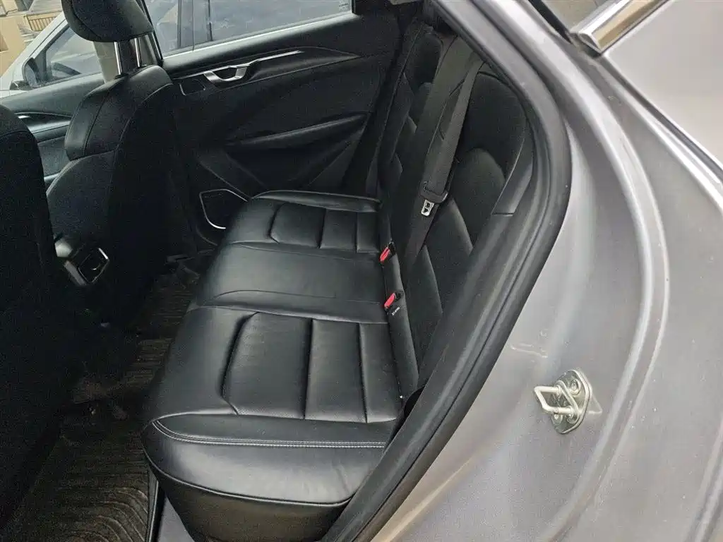 Geely Geometry C 2024 2022 400KM Travel Edition