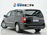 Фото 36 - Chrysler Pacifica