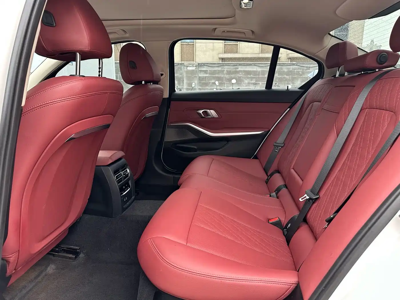 BMW 3 Series 2023 320Li M Sport Package фото 7