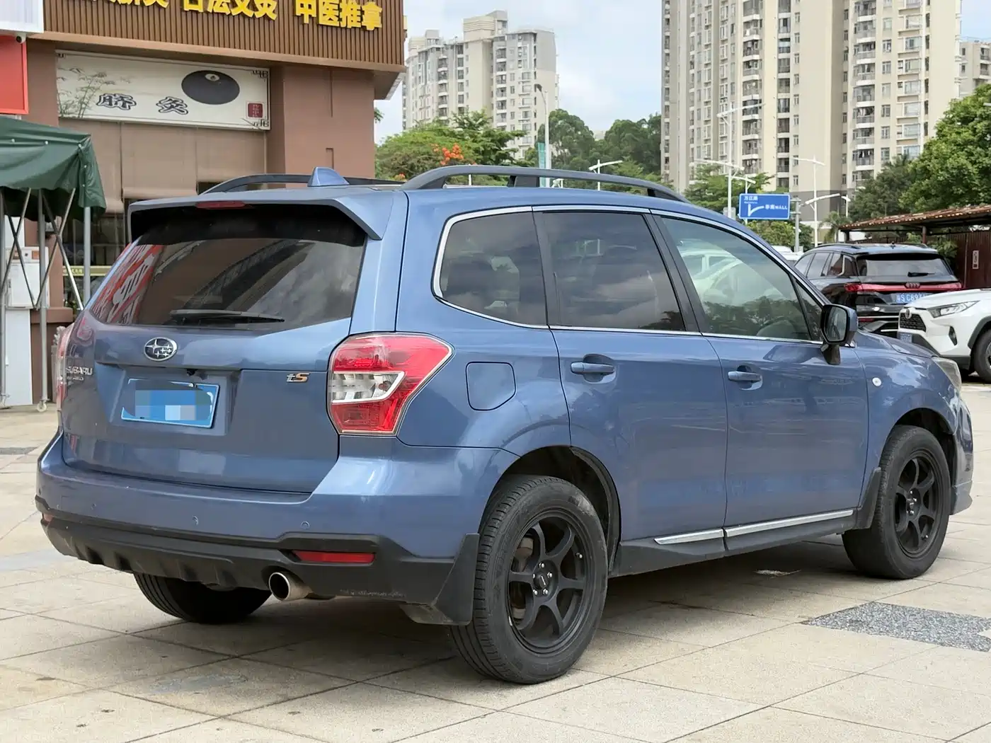 Subaru Forester 2014 2.5i Automatic Elite Edition фото 6