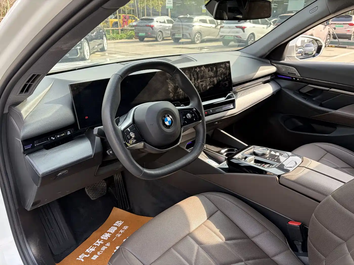 BMW 5 Series 2024 525Li Luxury Package фото 6