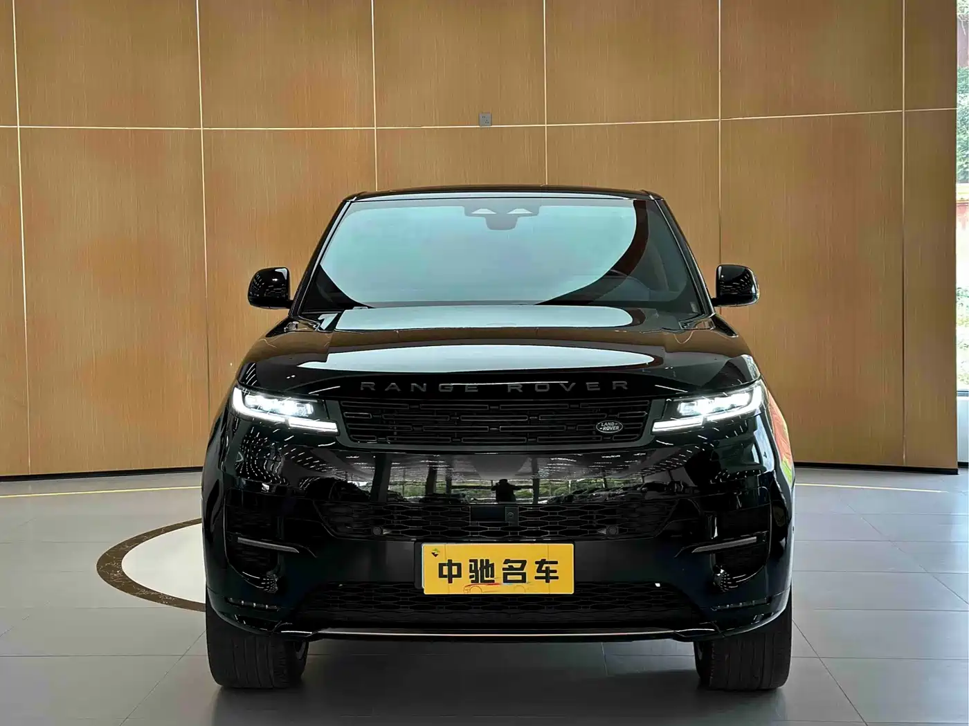 Land Rover Range Rover Sport 2024 400PS Dynamic SE