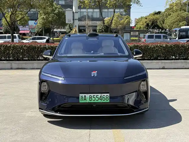 NIO NIO ET9