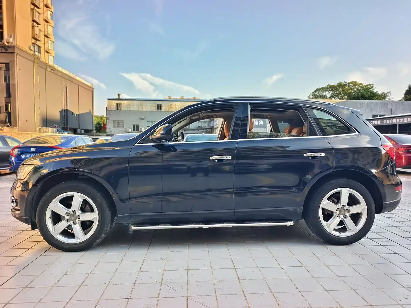 Фото 4 - Audi Q5