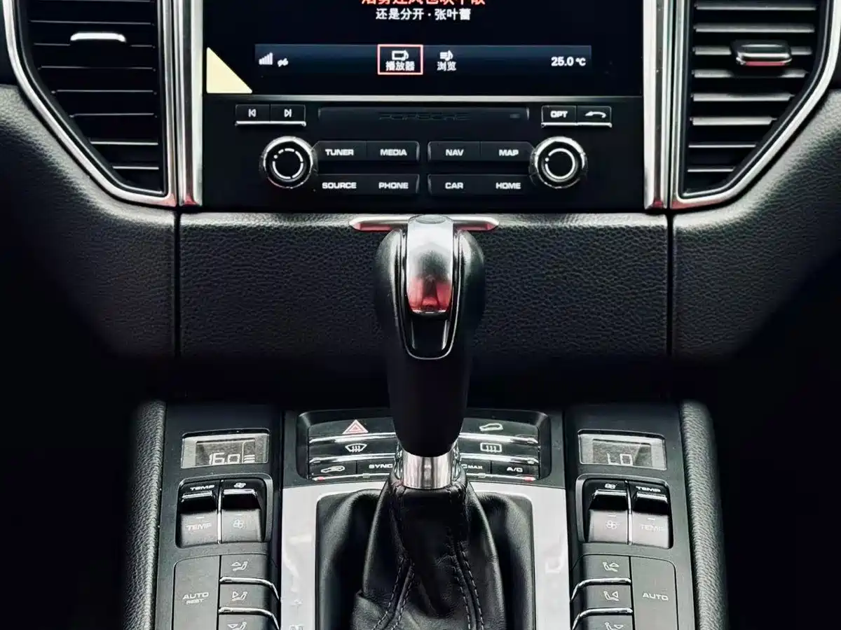 Porsche Macan 2017 Macan 2.0T фото 5