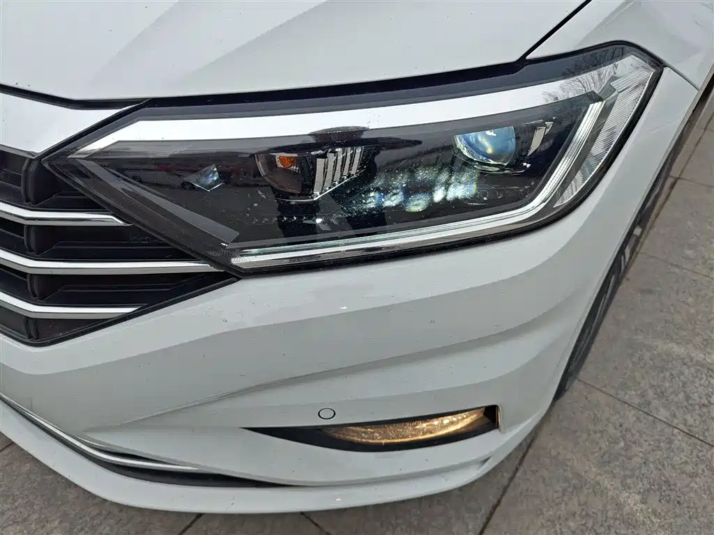 Volkswagen Sagitar 2020 280TSI DSG Luxury China VI фото 18